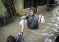 Banjir Jakarta 9 RT Terendam Air 65cm di Kampung Melayu – Aksara Lokal Banjir Jakarta: 9 RT Terendam, Air 65cm di Kampung Melayu