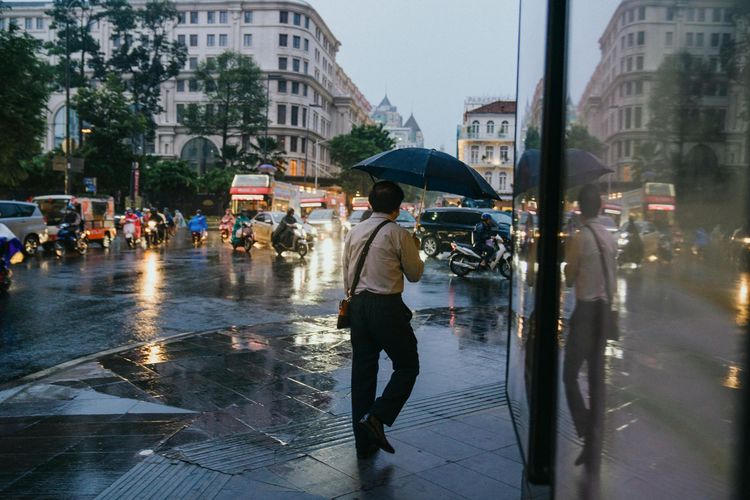 Waspada Banjir BMKG Prediksi Hujan Lebat Jabodetabek 24-26 Januari – Aksara Lokal Waspada Banjir, BMKG Prediksi Hujan Lebat Jabodetabek 24-26 Januari