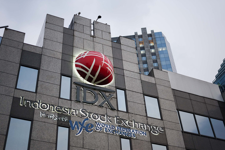 Kontras IHSG Merah Tipis Bursa Asia Mayoritas Menghijau – Aksara Lokal Kontras! IHSG Merah Tipis, Bursa Asia Mayoritas Menghijau