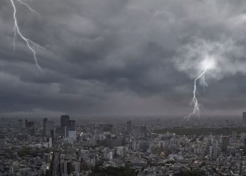 Waspada! Puncak Musim Hujan Indonesia, Cuaca Ekstrem Berakhir Kapan?