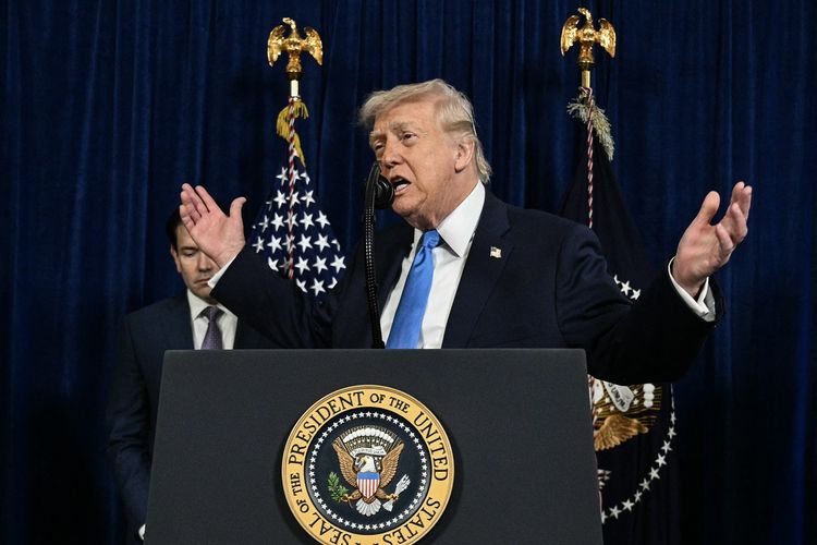 Pengakuan Khamenei Ribuan Tewas Trump Serukan Iran Ganti Pemimpin – Aksara Lokal Pengakuan Khamenei: Ribuan Tewas, Trump Serukan Iran Ganti Pemimpin