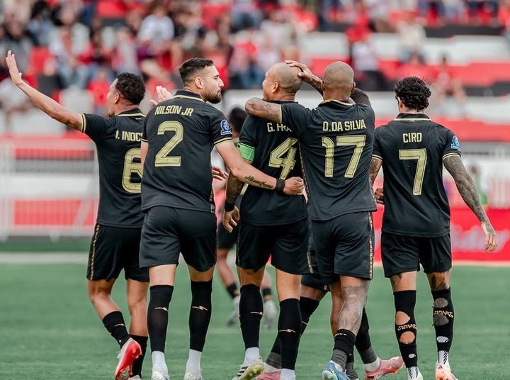 Malut United Bantai Persik 4-0, Rezaldi Diusir Wasit