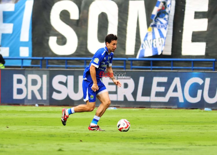 Duet Timnas Thom Haye-Reijnders Dongkrak Performa Persib