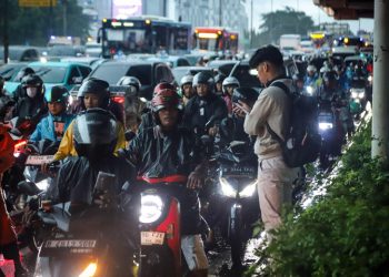 BMKG: Waspada Potensi Hujan Jakarta-DIY Hingga 25 Januari