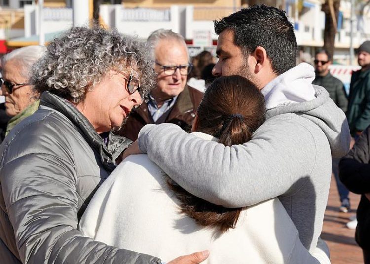 Tragedi Kereta Spanyol Bocah Yatim Piatu Cinta Jadi Pelajaran – Aksara Lokal Tragedi Kereta Spanyol: Bocah Yatim Piatu, Cinta Jadi Pelajaran