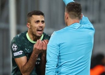 Guardiola Bela Rodri: Kartu Merah Kontroversial, City Malu 1-3