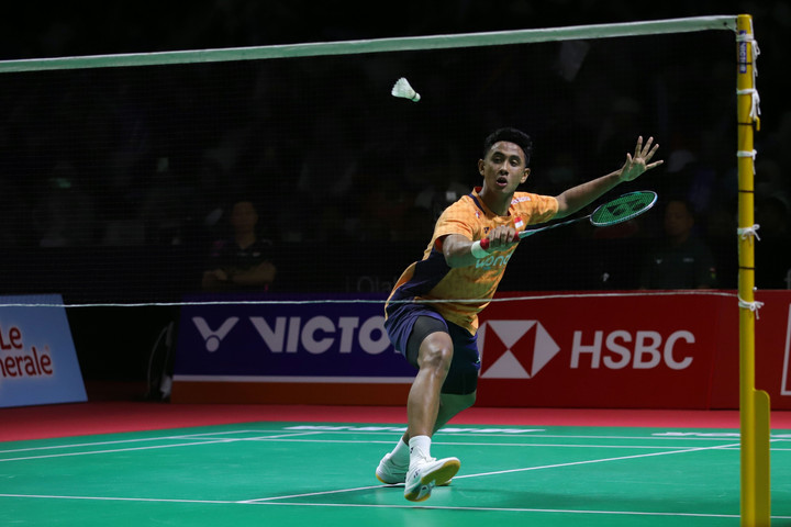 Alwi Farhan ke Perempat Final Indonesia Masters Kalahkan China – Aksara Lokal Alwi Farhan ke Perempat Final Indonesia Masters: Kalahkan China