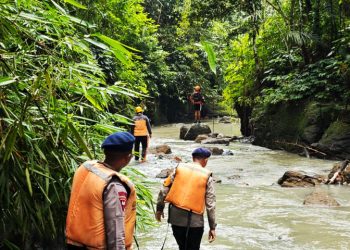 Balita Tewas, Rumah Hanyut Banjir Bandang Bali