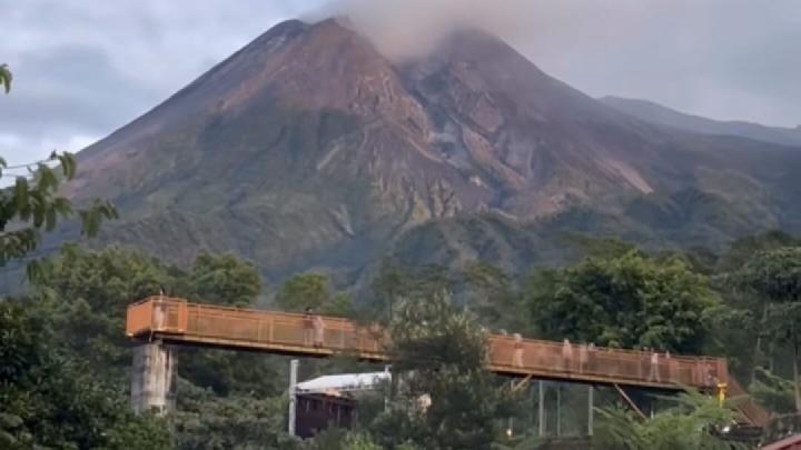 Teras Merapi Sleman disiapkan jadi ikon wisata baru – Aksara Lokal Teras Merapi Sleman disiapkan jadi ikon wisata baru