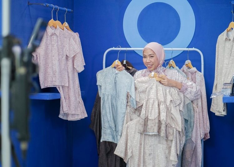 7 Tips Cari Cuan Ramadhan untuk IRT Lewat Live Shopping
