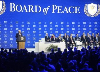 Trump Mendadak Batalkan Undangan Kanada Masuk Dewan Perdamaian