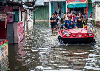 Jakarta Banjir Lagi: 19 RT Terendam, Air 140cm!