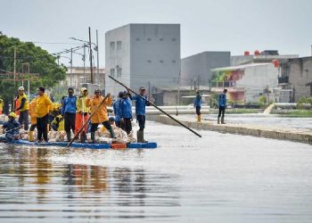 5 Fakta Banjir Jakarta-Bekasi Ini yang Wajib Kamu Tahu – Aksara Lokal 5 Fakta Banjir Jakarta-Bekasi: Ini yang Wajib Kamu Tahu!