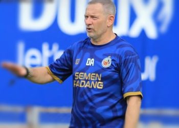 Gol Semen Padang Dianulir, Dejan Antonic Murka!