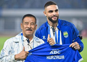 Layvin Kurzawa Gabung Persib Bek Kiri Baru Musim Ini – Aksara Lokal Layvin Kurzawa Gabung Persib: Bek Kiri Baru Musim Ini!