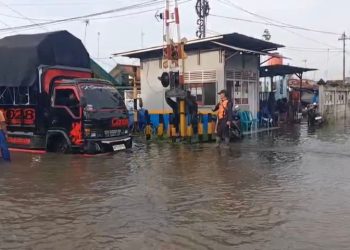 Pekalongan Banjir Parah! 4 Perjalanan Kereta Api Dibatalkan Total