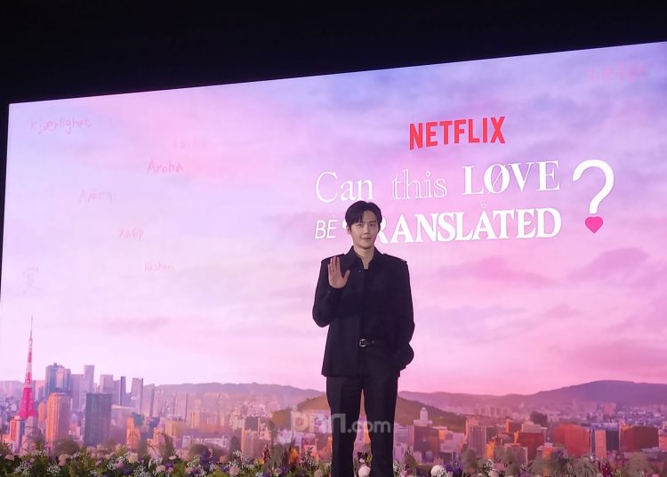 Totalitas Kim Seon Ho: Belajar Bahasa Asing Demi Serial Baru