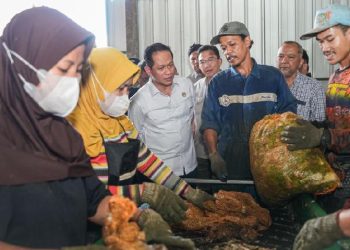 Bandung Darurat Sampah: Insinerator Dihentikan Menteri LH