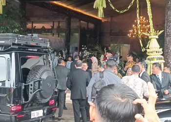 Prabowo-Jokowi Saksi Nikah Agung: Momen Langka TMII