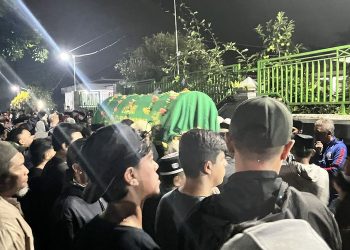 Legenda Arema FC Kuncoro Berpulang, Ribuan Pecinta Bola Berduka