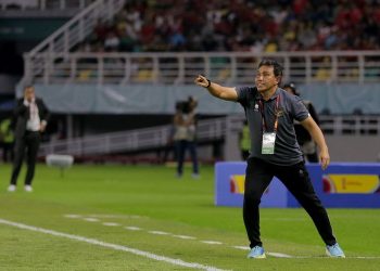 Bima Sakti: Asisten Lokal Herdman, Harapan Timnas Indonesia