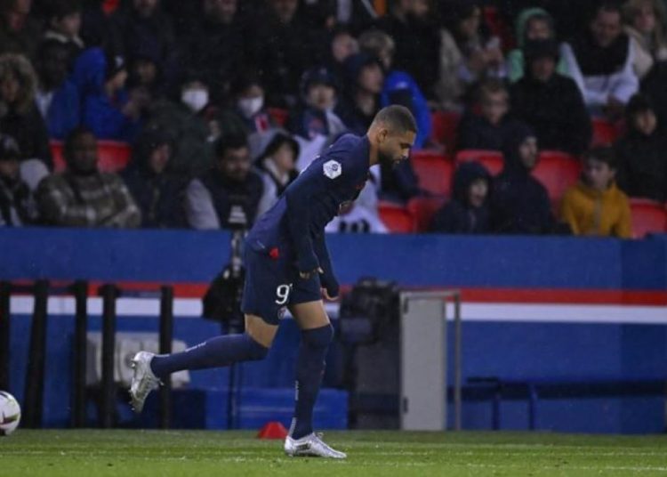 Bos Persib Buka Kode Kurzawa PSG Untung Bojan Awas Cedera – Aksara Lokal Bos Persib Buka Kode Kurzawa PSG: Untung Bojan, Awas Cedera!