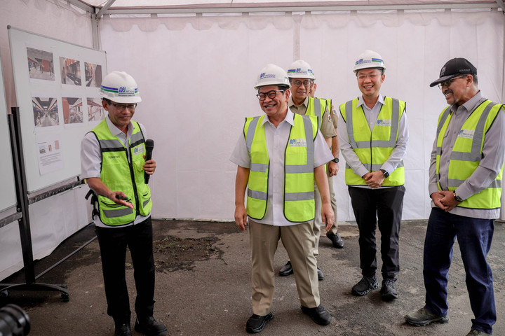 Resmi Groundbreaking Tanggul Laut Raksasa Digelar September 2026 – Aksara Lokal Resmi! Groundbreaking Tanggul Laut Raksasa Digelar September 2026