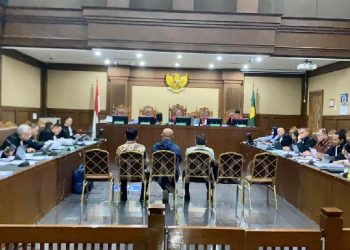 Dua eks PPK akui terima uang vendor Chromebook