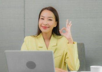 5 zodiak beruntung, ramalan zodiak karier besok 19 Januari 2026, Virgo dapat tugas berat