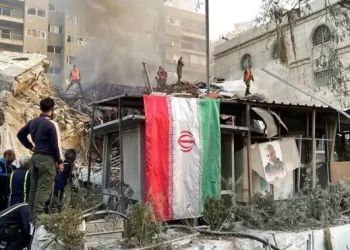 AS Serang Iran: 7 Skenario Dramatis, Kapal Induk Tenggelam!