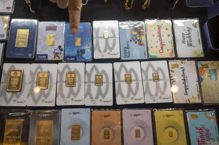 Emas Antam Galeri24 Naik Tajam Cek Harga Terbaru – Aksara Lokal Emas Antam & Galeri24 Naik Tajam, Cek Harga Terbaru!