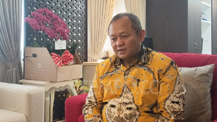 Golkar Tegaskan Reshuffle Kabinet Hak Penuh Presiden – Aksara Lokal Golkar Tegaskan: Reshuffle Kabinet Hak Penuh Presiden