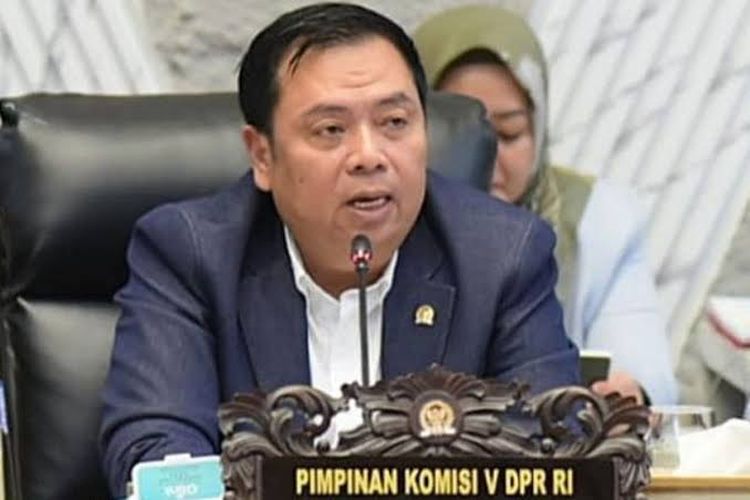 Ketua Komisi V DPR Sentil Pemerintah yang Gelagapan Tangani Bencana – Aksara Lokal Ketua Komisi V DPR Sentil Pemerintah yang Gelagapan Tangani Bencana