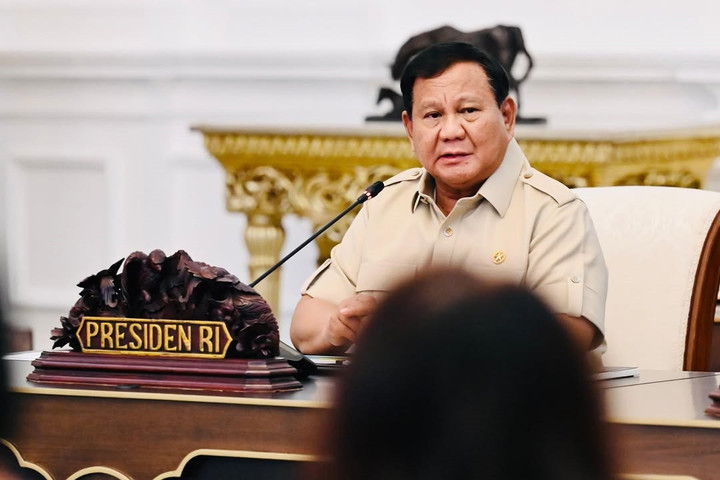 Prabowo Kumpulkan Menteri Ekonomi di Hambalang Bahas Agenda Strategis AS – Aksara Lokal Prabowo Kumpulkan Menteri Ekonomi di Hambalang, Bahas Agenda Strategis AS