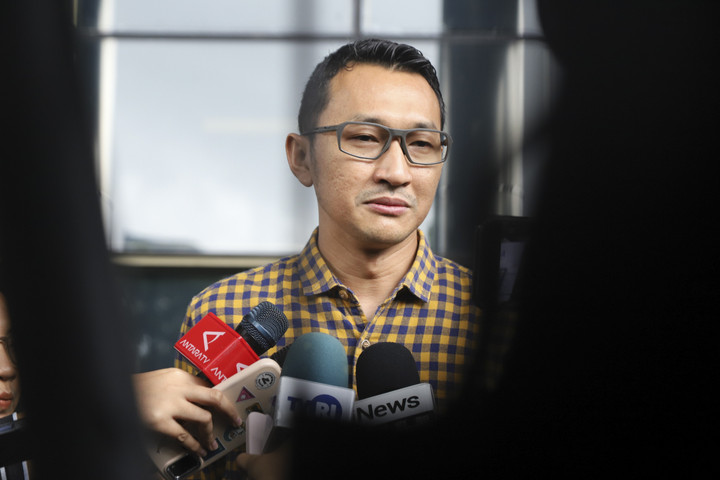 KPK Biro Travel Tutupi Jual Beli Kuota Haji Ilegal – Aksara Lokal KPK: Biro Travel Tutupi Jual Beli Kuota Haji Ilegal