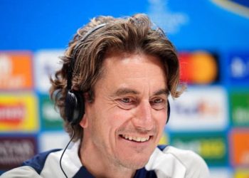 Tottenham Resmi Pecat Thomas Frank: Alasan Mengejutkan!