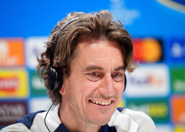 Tottenham Resmi Pecat Thomas Frank: Alasan Mengejutkan!