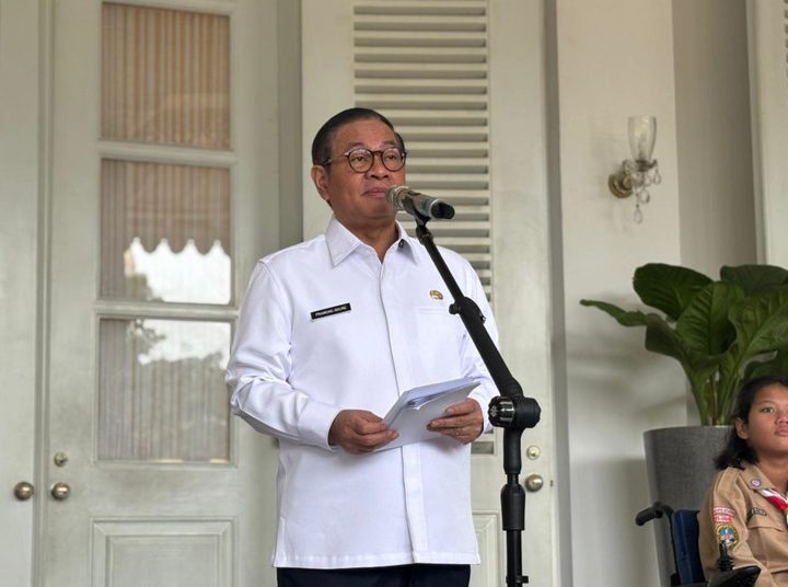 Satpol PP Sikat Penjualan Tramadol Ilegal di Jakarta