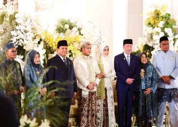 Jokowi Bocorkan Isi Pembicaraan Khusus dengan Prabowo di Jakarta
