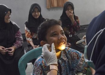 Orang Tua Wajib Tahu Menkes Gigi Hipertensi Ancam Anak – Aksara Lokal Orang Tua Wajib Tahu! Menkes: Gigi & Hipertensi Ancam Anak