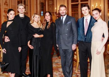 Brooklyn Absen Foto Keluarga Beckham Isu Retak Menguat – Aksara Lokal Brooklyn Absen Foto Keluarga Beckham, Isu Retak Menguat