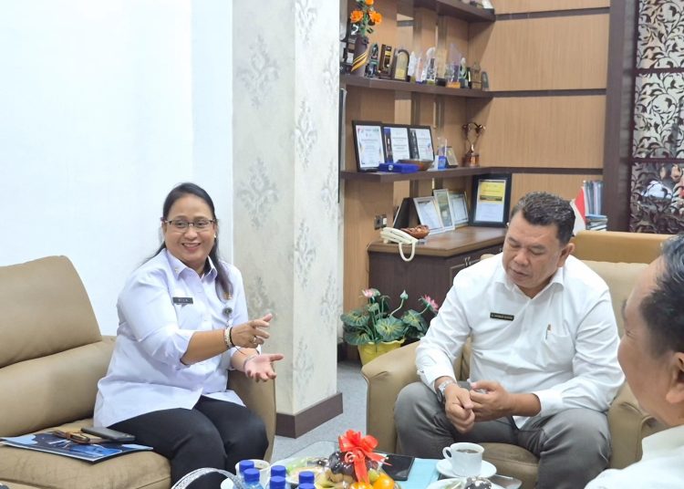 Paralegal dan Sate Bulayak Kakanwil Mila Sekda Akhmad Bahas Kemitraan – Aksara Lokal Paralegal dan Sate Bulayak: Kakanwil Mila & Sekda Akhmad Bahas Kemitraan