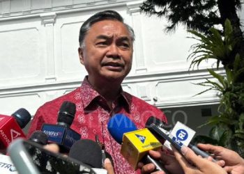 Prabowo Susun Arah Diplomasi Bersama Mantan Menlu di Istana