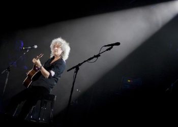 Brian May Tolak Tur Queen di AS: Ini Alasannya!