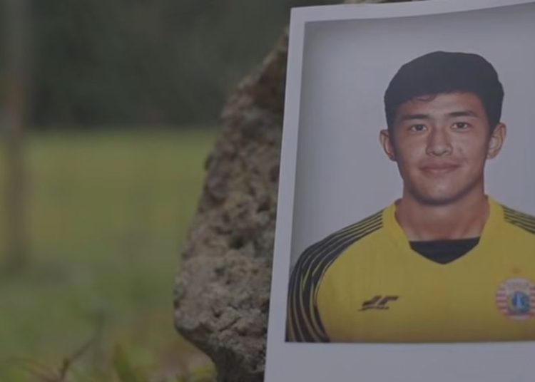 Cyrus Margono Gabung Persija Kejutan di Akhir Bursa – Aksara Lokal Cyrus Margono Gabung Persija: Kejutan di Akhir Bursa!