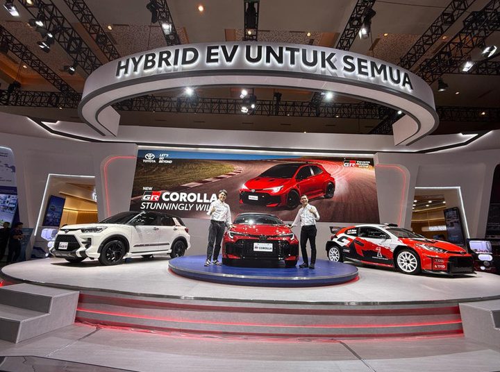 Gahar Toyota GR Corolla Matic 295 DK Dibanderol Rp14 Miliar – Aksara Lokal Gahar! Toyota GR Corolla Matic 295 DK Dibanderol Rp1,4 Miliar