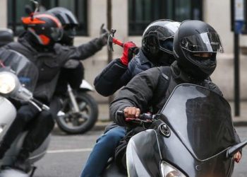 Pengacara Hogi Minaya Kunci Pintu Tali Asih – Aksara Lokal Pengacara Hogi Minaya Kunci Pintu Tali Asih