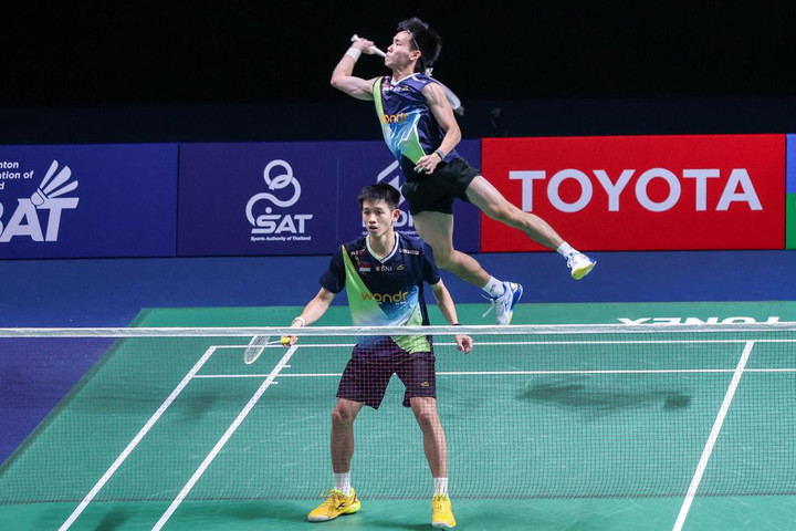 Ginting dan RaymondJoaquin Bawa Indonesia Libas Malaysia di BATC – Aksara Lokal Ginting dan Raymond/Joaquin Bawa Indonesia Libas Malaysia di BATC