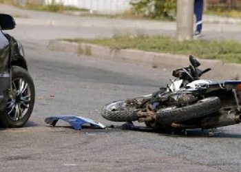 Mobil Polisi Nyemplung Kali: Misteri Tabrak Lari Rengasdengklok