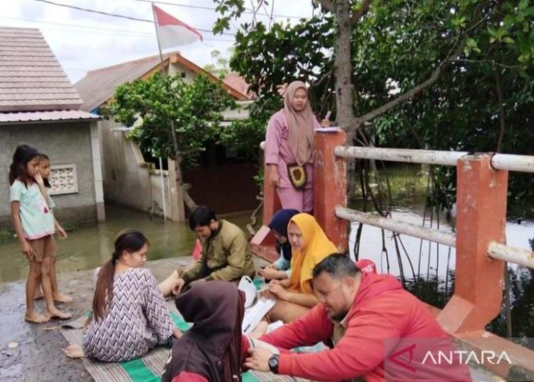 Banjir Bekasi: Dinkes Siaga 24 Jam Layani Korban